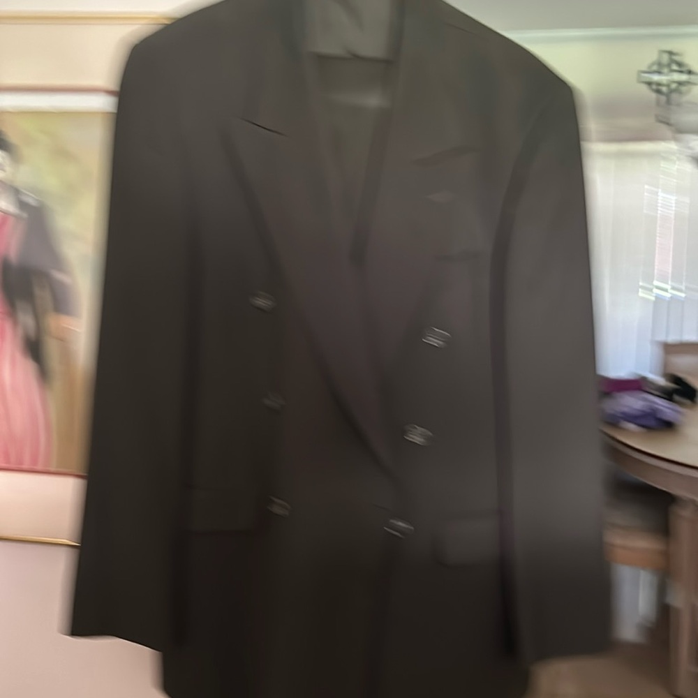 Men’s suit